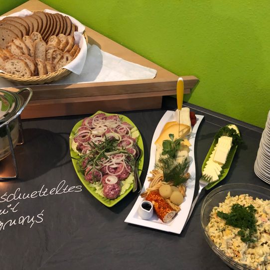 Bowlingbahn Ammelsdorf - Buffet